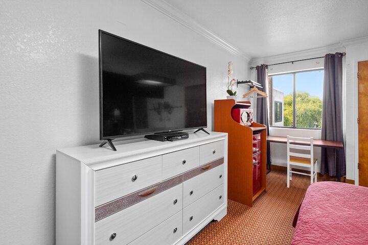 Room 17 of 58