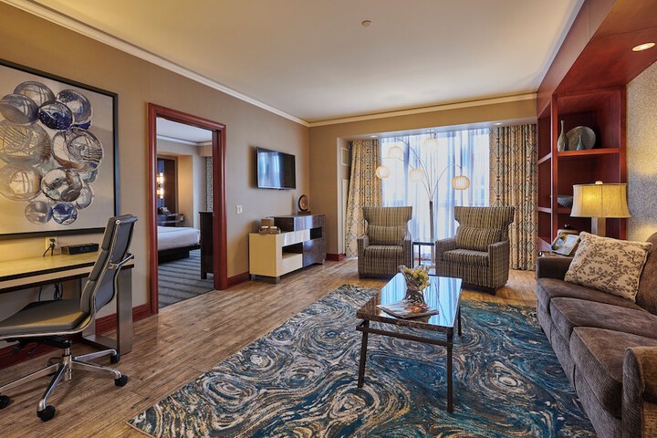 Room 40 of 76