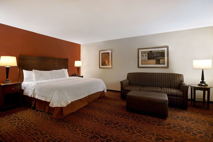 Room 10 of 44