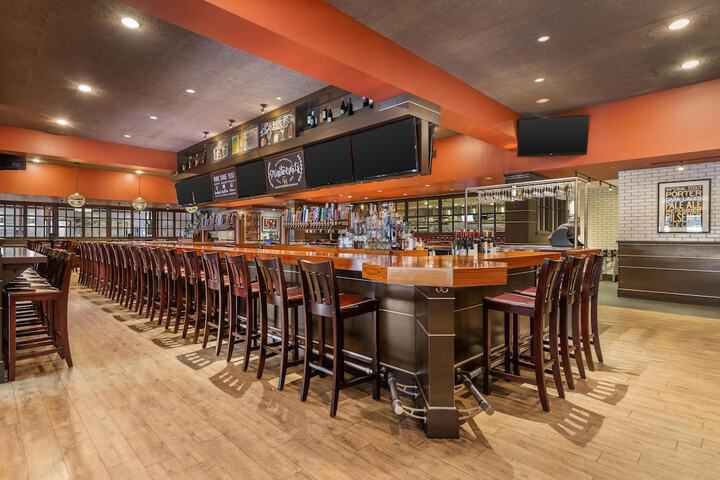 Best Western Plus Waltham Boston
