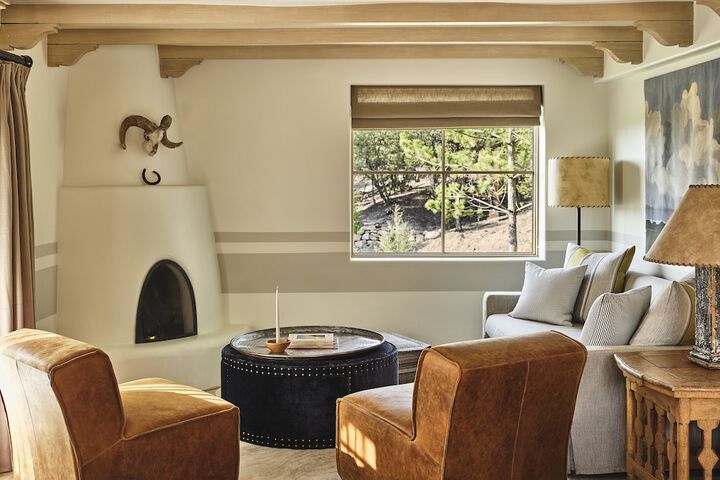 Bishops Lodge Auberge Collection