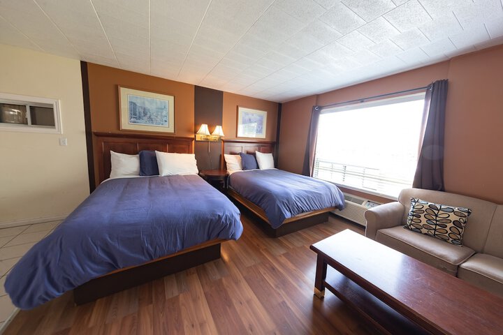 Room 28 of 50