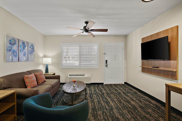 Room 22 of 43