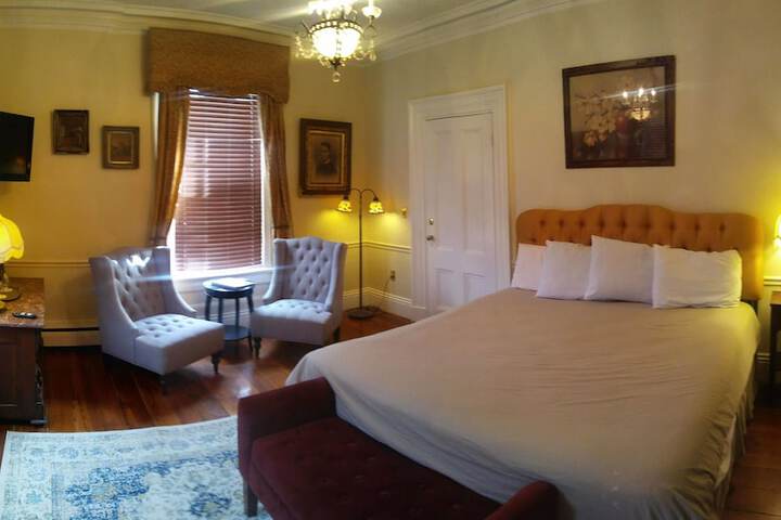 Hotel Interior 51 of 183