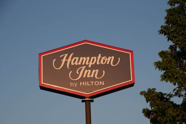 Hampton Inn St. Charles St. Peters