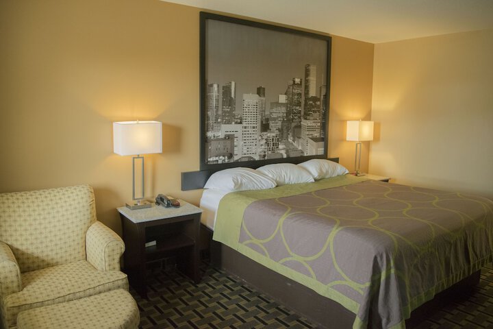 Room 14 of 44