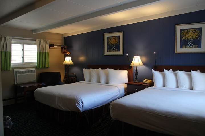 Room 18 of 28