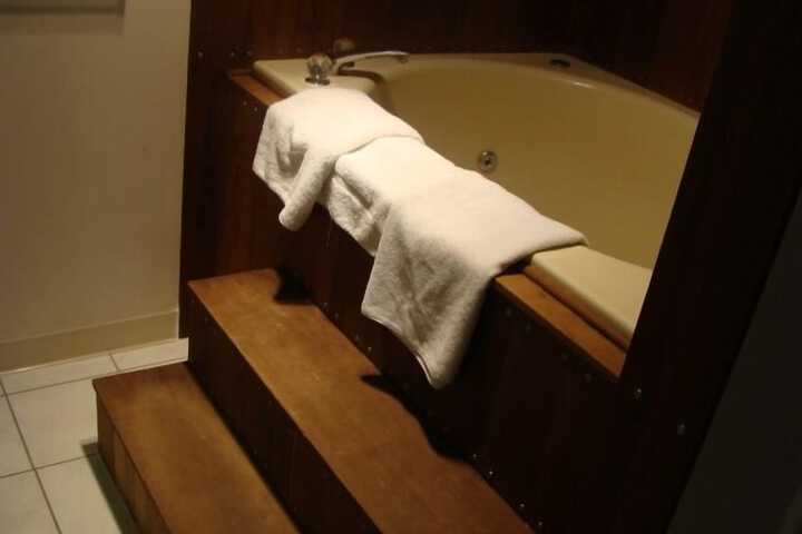 Hot Tub 40 of 40