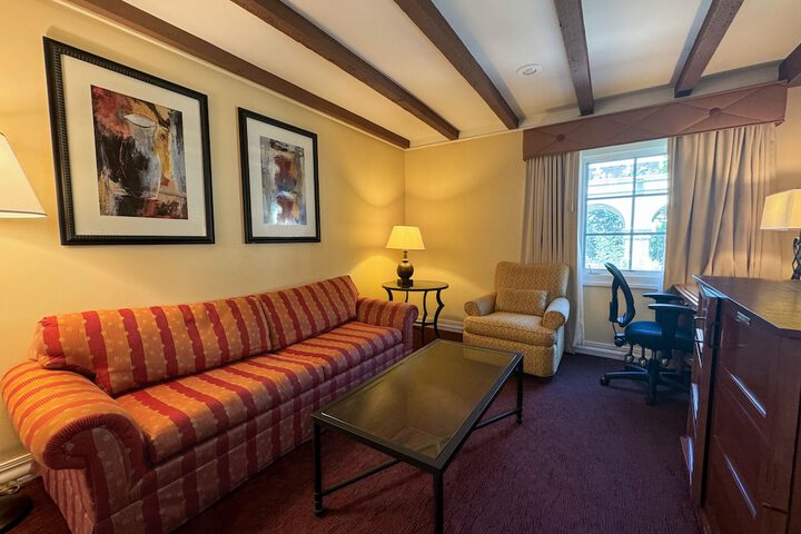 Room 41 of 75