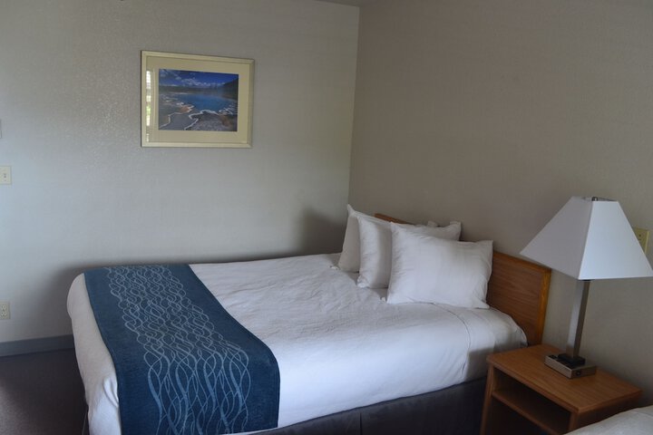Room 14 of 33