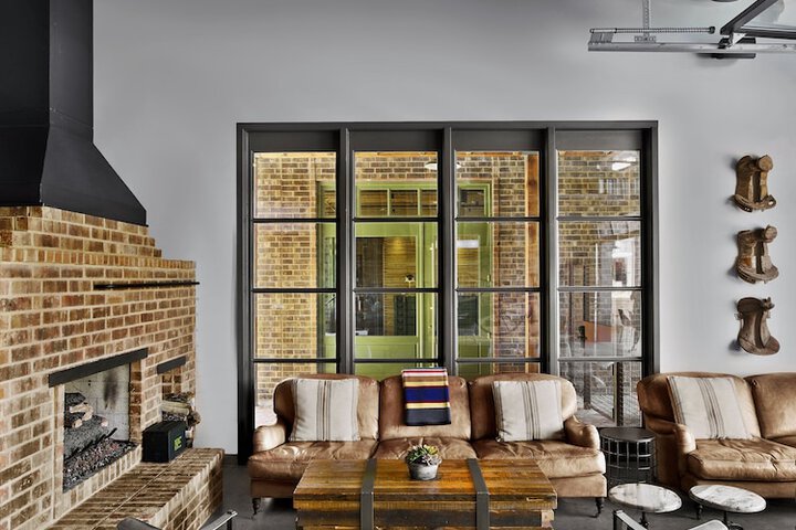 Cavalry Court by Valencia Hotel Collection
