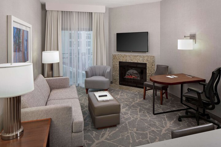 Embassy Suites by Hilton Boston Marlborough