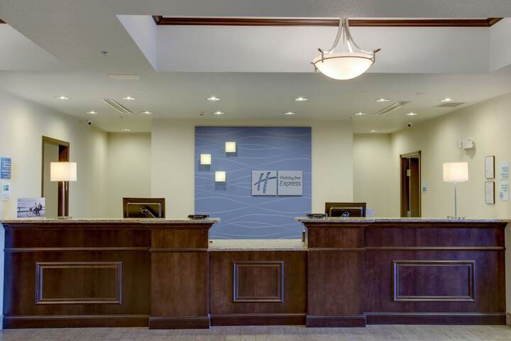 Hotel Interior 11 of 64