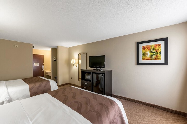 Room 12 of 23