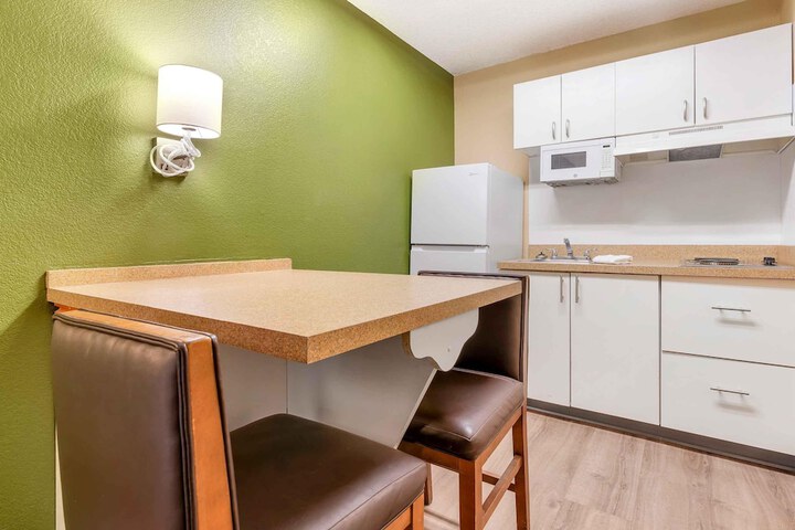 Extended Stay America Suites Portland Tigard