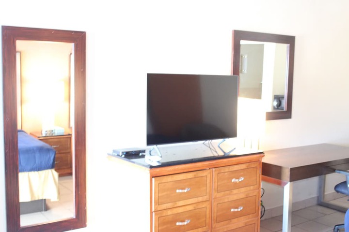 Room 10 of 39