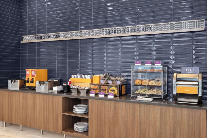 Breakfast/Coffee Service 27 of 27