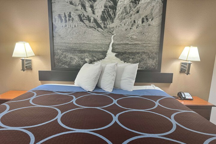 Room 36 of 45