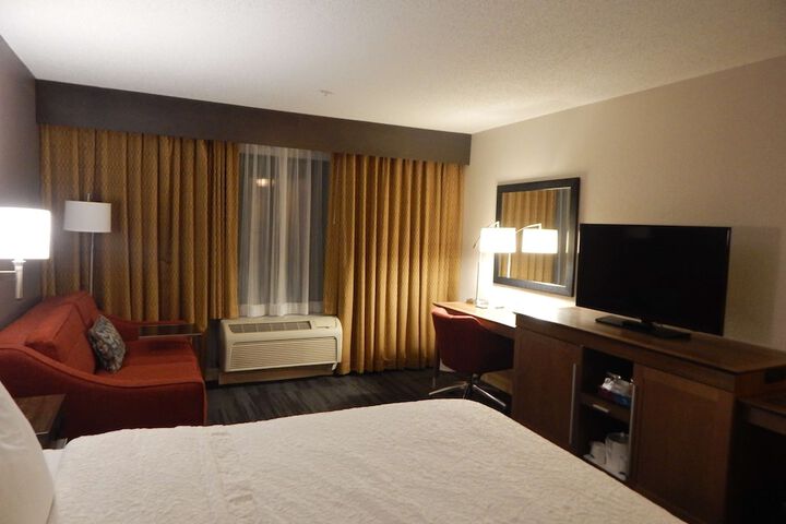 Hampton Inn Heath-Newark