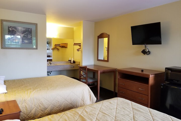 Room 29 of 49