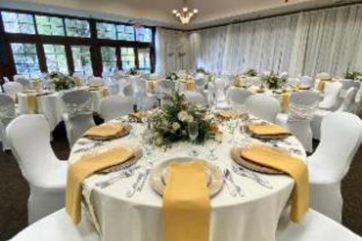 Swan Court Conference Center