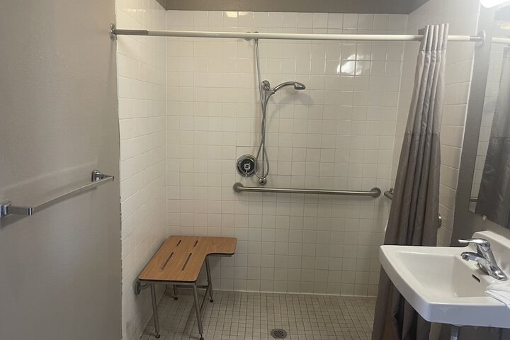 Room 19 of 59