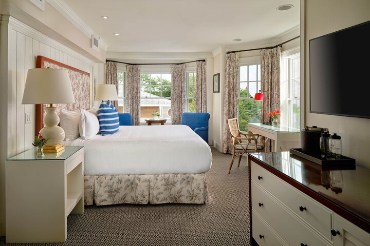 Harbor View Hotel