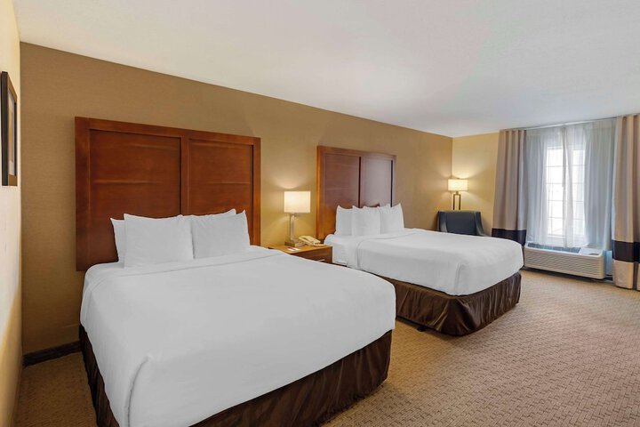 Room 40 of 49