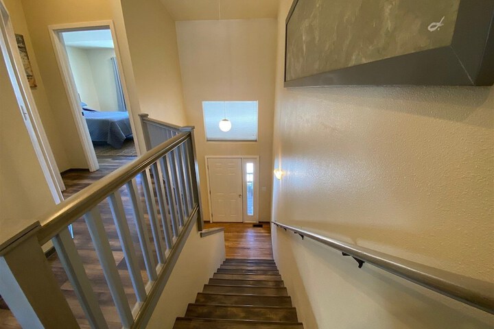 Della View 2BR Condo - in the Heart of Historic Downtown Hailey!