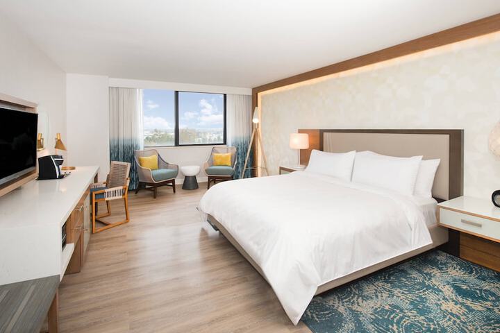Renaissance Newport Beach Hotel