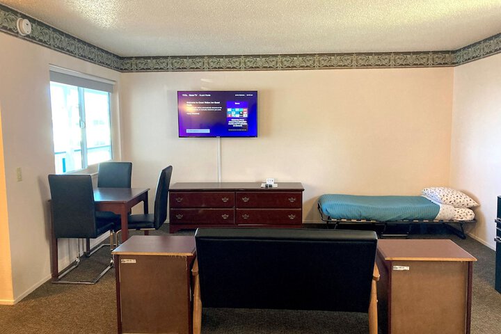 Coast Riders Inn