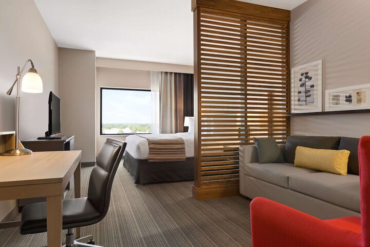 Country Inn & Suites by Radisson Smithfield-Selma, NC