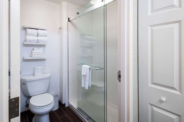 Hampton Inn & Suites Chicago / Lincolnshire