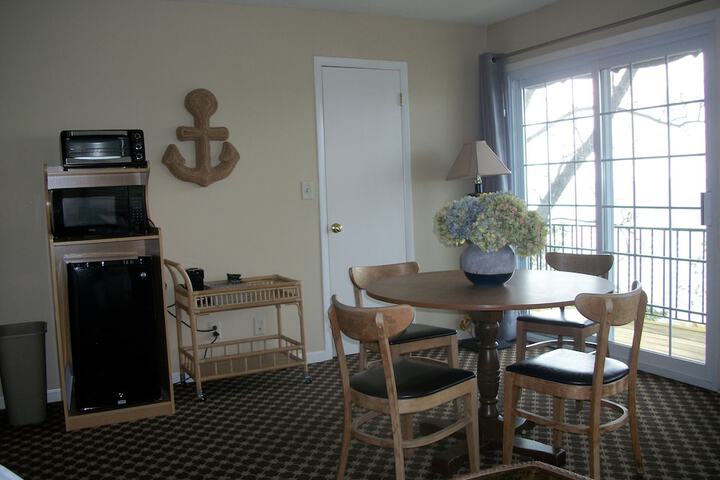 Room 41 of 109