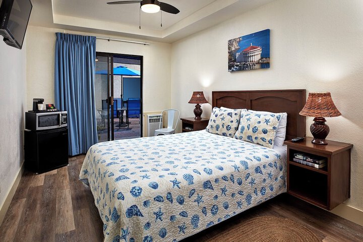 Room 30 of 52