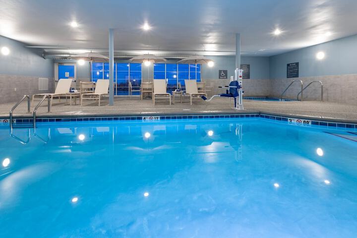 Pool 3 of 25