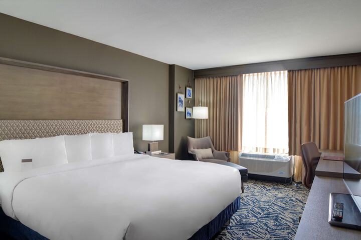 Doubletree by Hilton Harrisonburg