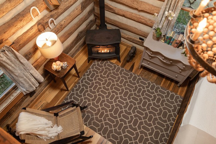 The Mast Farm Inn