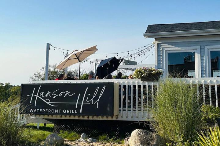Peninsula Point Cozy Lakefront Condo 1BR 1BA