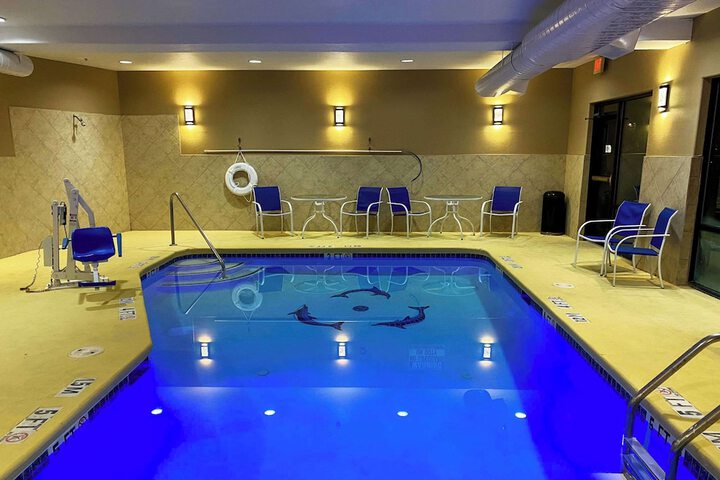 Pool 6 of 53