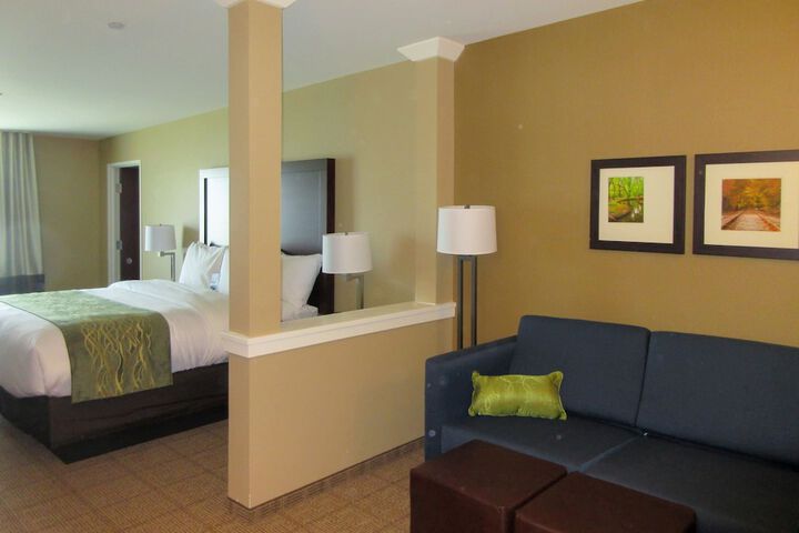Room 17 of 41