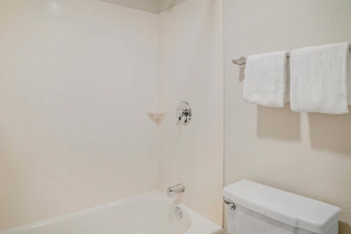 Red Roof Inn Detroit-Rochester Hills / Auburn Hills
