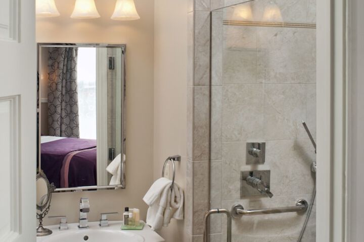 Albemarle Inn