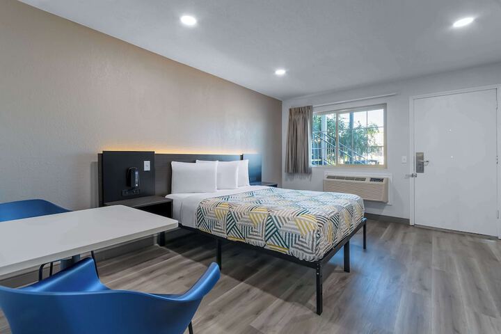 Motel 6 Willows CA