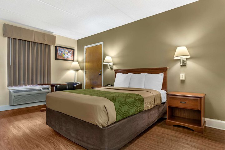 Room 14 of 31