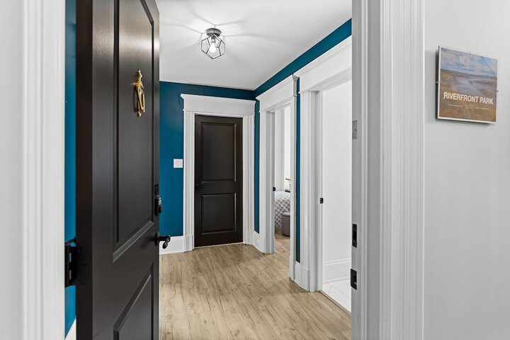 Room 43 of 87