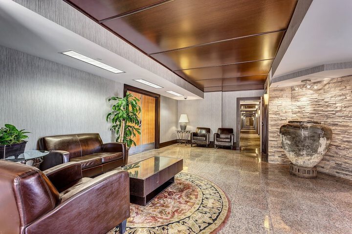 Hotel 4 of 66