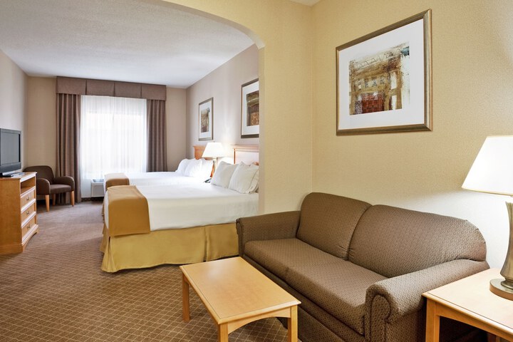 Room 18 of 47