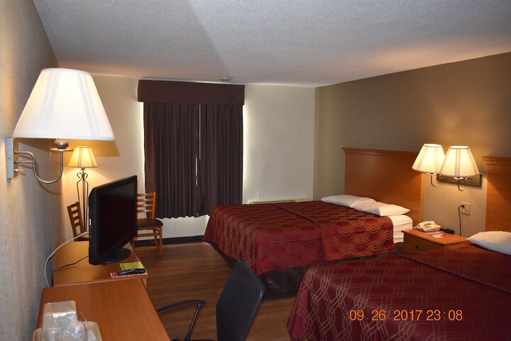 Room 14 of 35