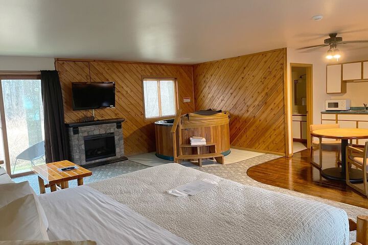 Room 11 of 26
